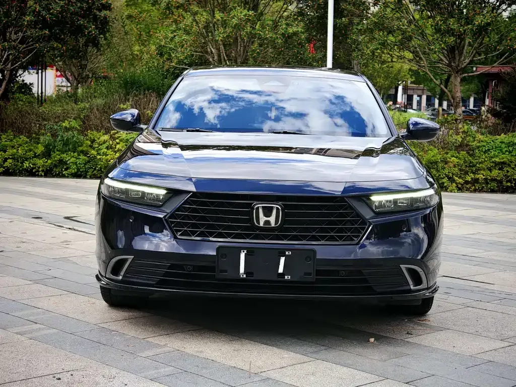 Honda Accord 2024 из CN, фото 2