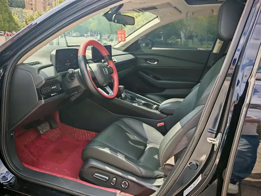 Honda Accord 2024 из CN, фото 7