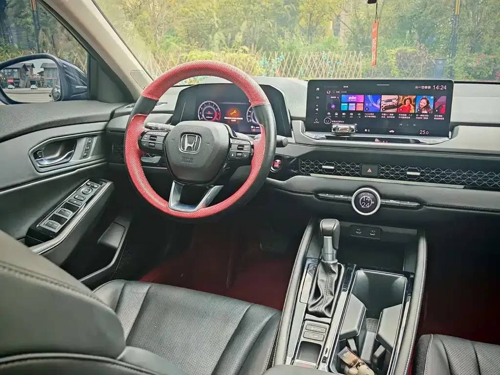 Honda Accord 2024 из CN, фото 8