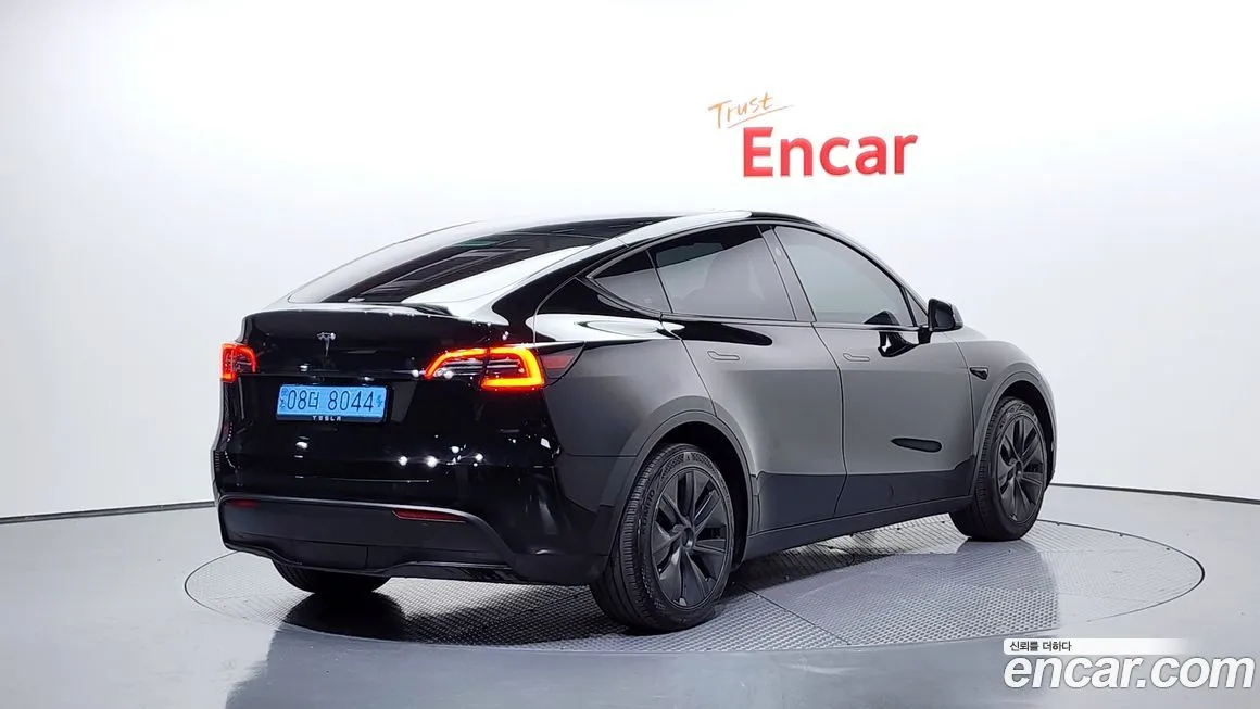 Tesla Model Y 2024 из KR, фото 4
