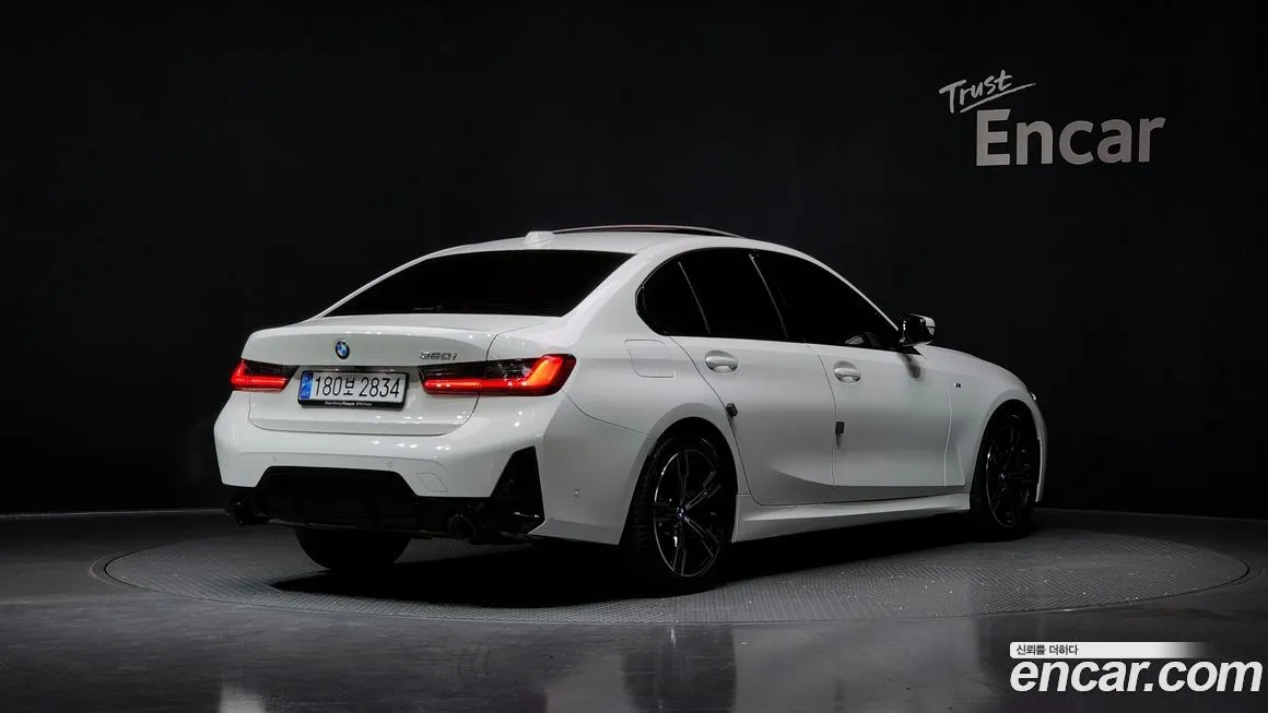 BMW 3-Series 2025 из KR, фото 2