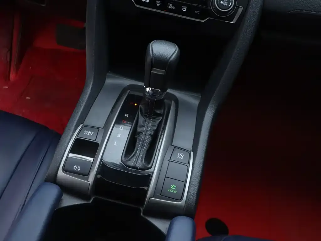 Honda Civic — фото 5
