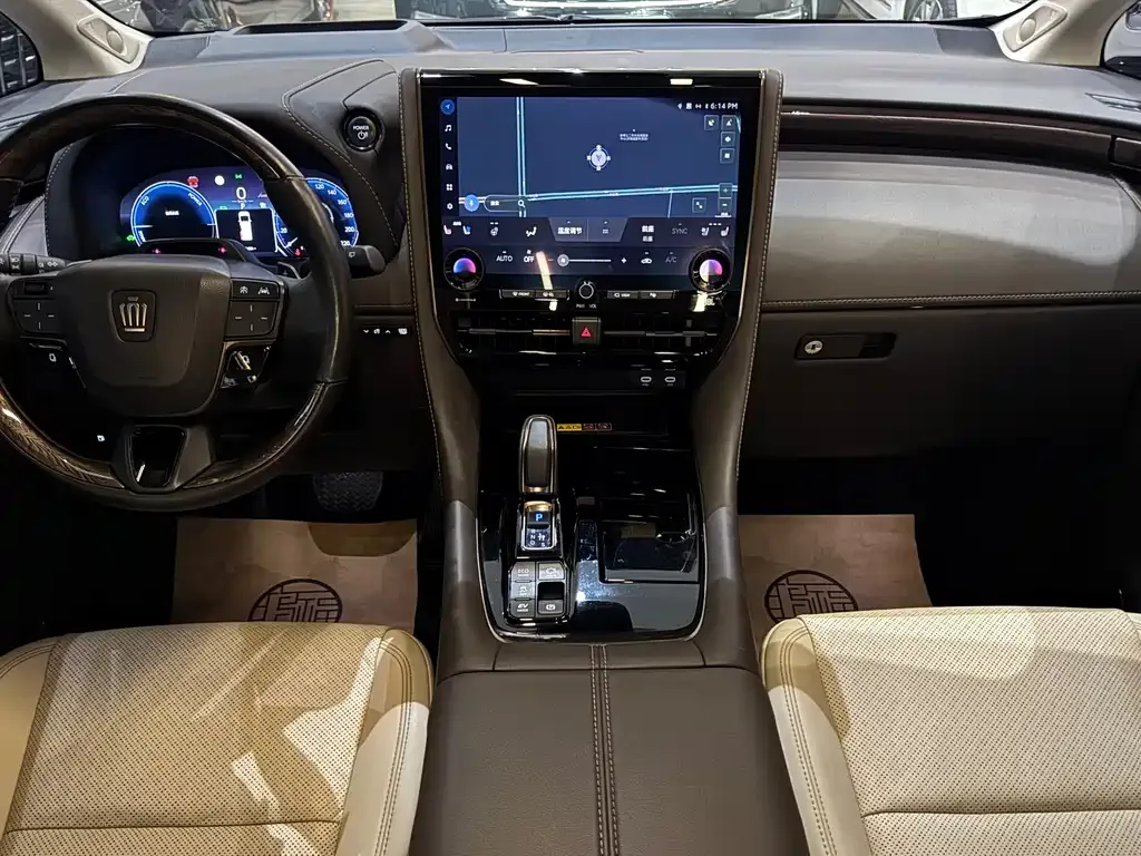 Toyota Vellfire 2023 из CN, фото 10