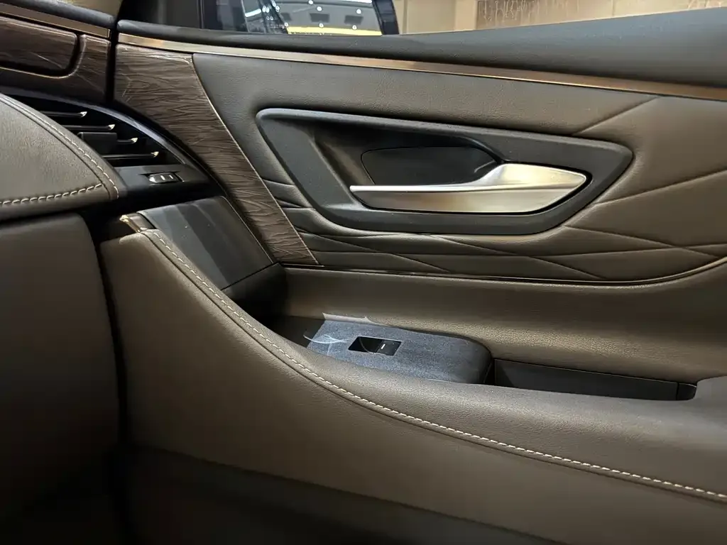 Toyota Vellfire 2023 из CN, фото 6