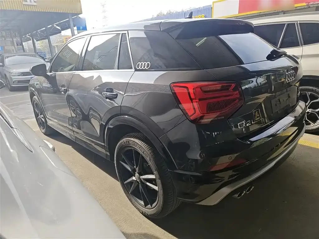 Audi Q2L 2021 из CN, фото 2