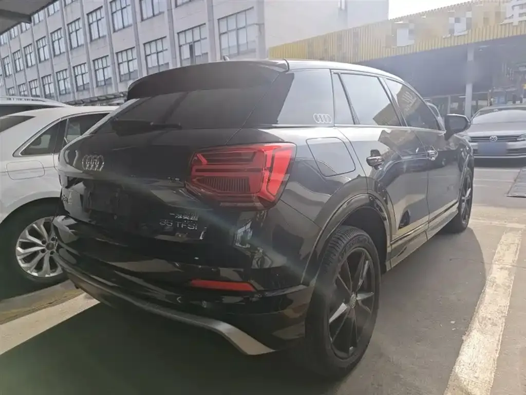 Audi Q2L 2021 из CN, фото 5