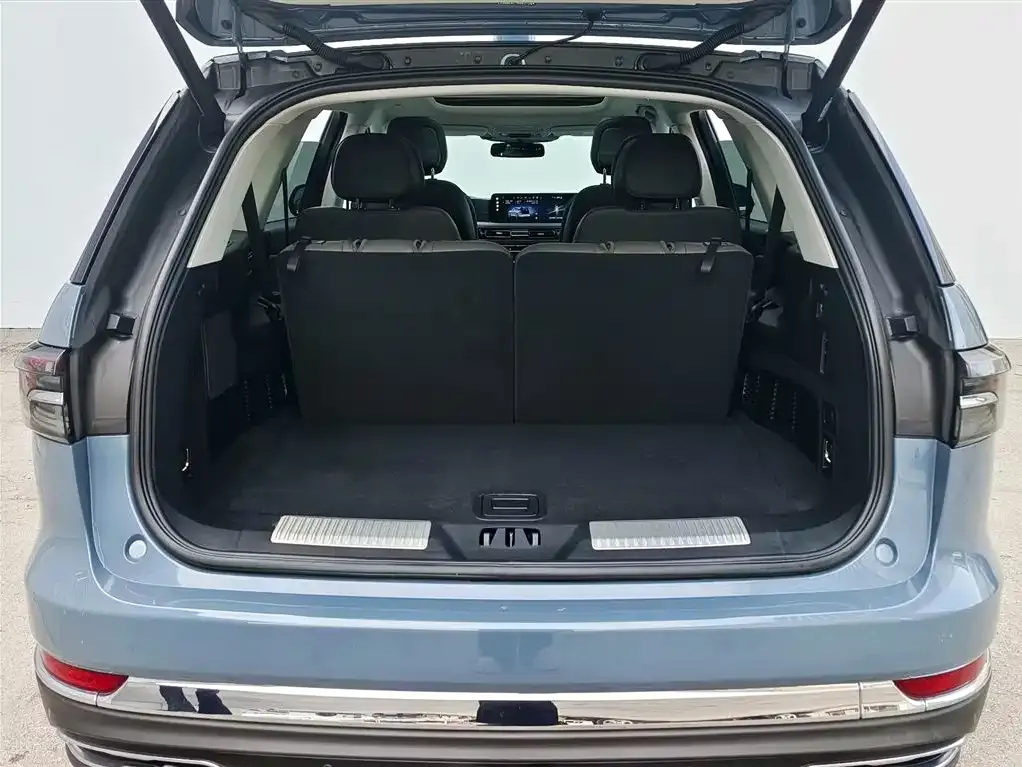 Lincoln Aviator 2025 из CN, фото 3