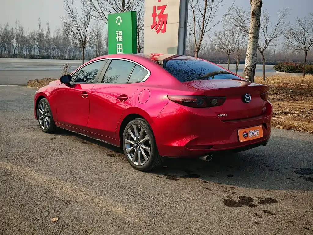 Mazda 3 Axela — фото 10