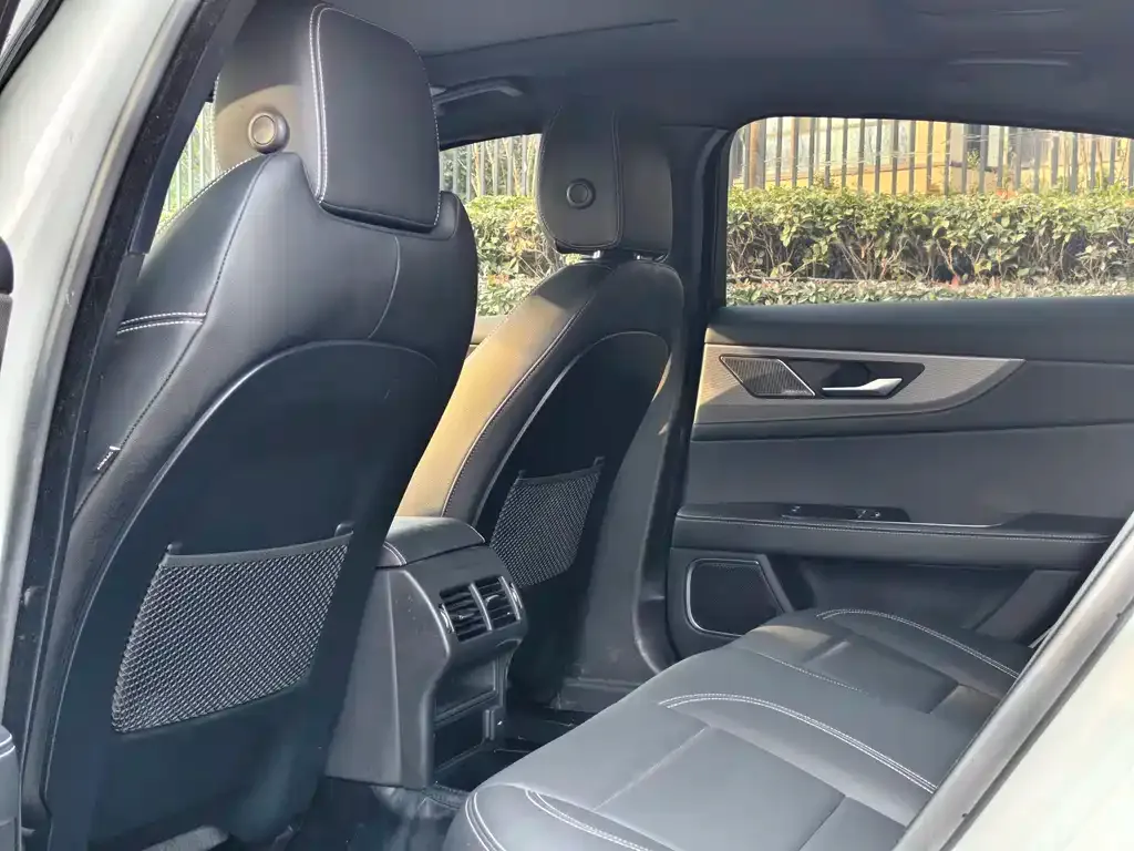 Jaguar XEL 2024 из CN, фото 6