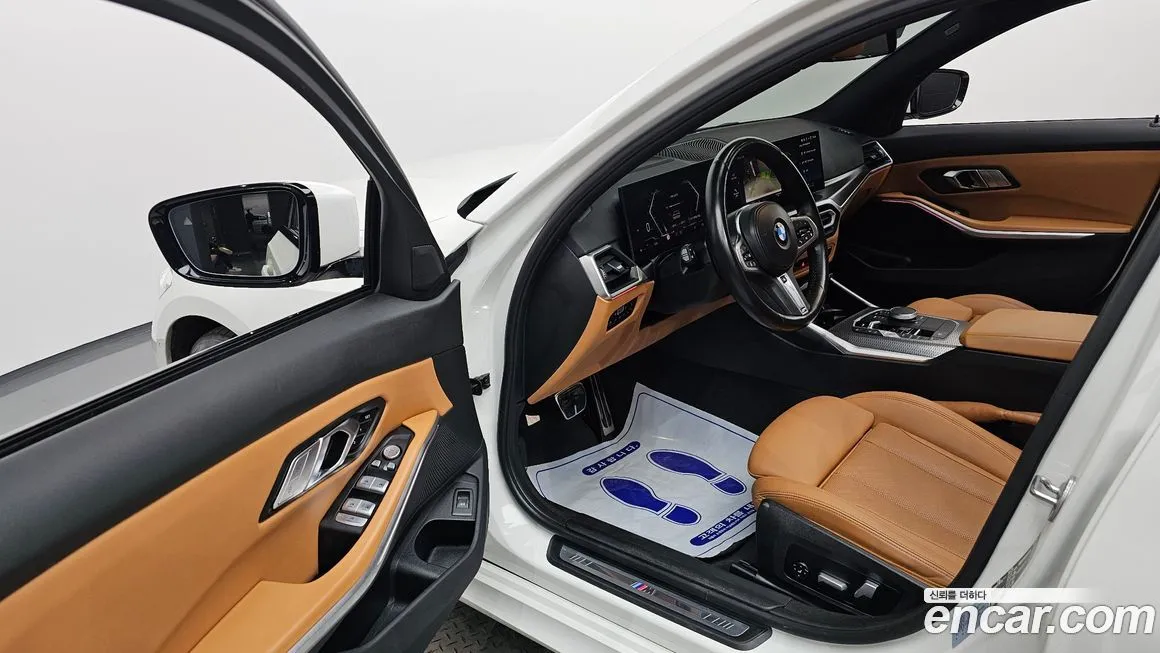 BMW 3-Series 2023 из KR, фото 7