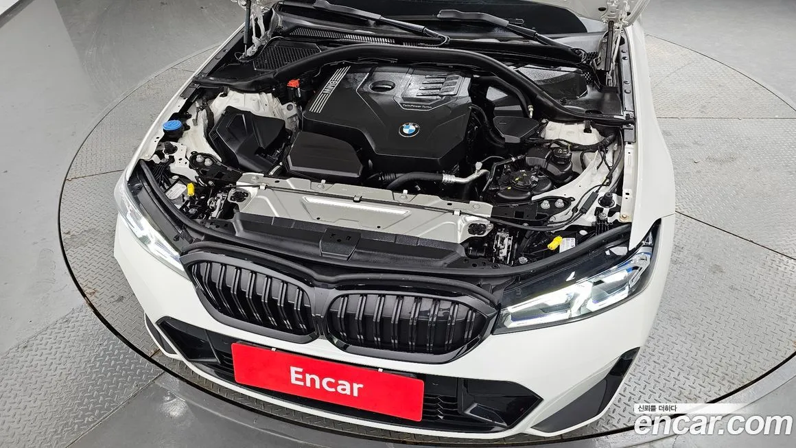 BMW 3-Series 2023 из KR, фото 5