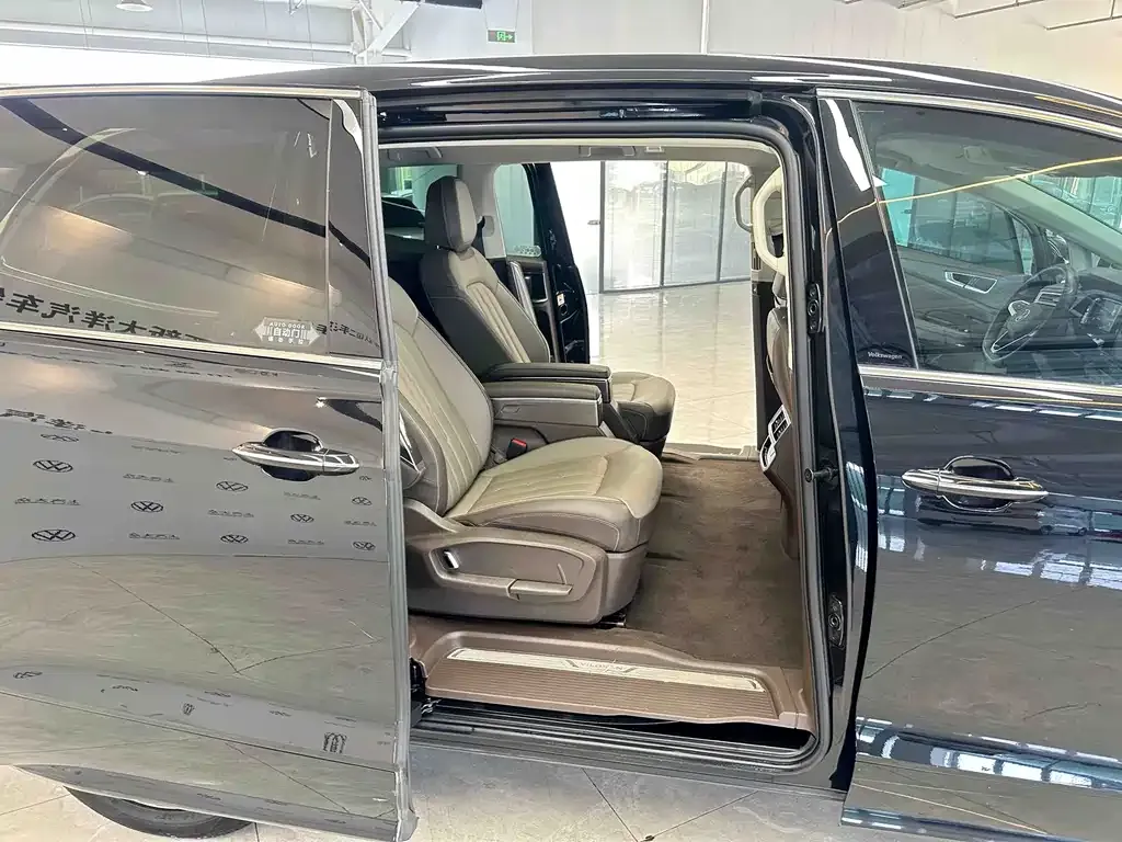 Volkswagen Viloran 2023 из CN, фото 9