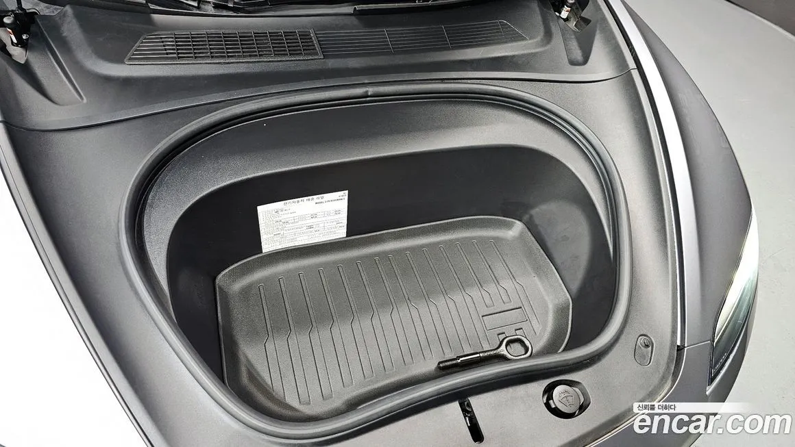 Tesla Model 3 2025 из KR, фото 9