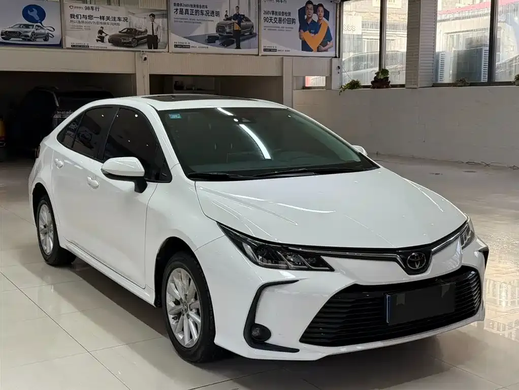 Toyota Corolla 2021 из CN, фото 4