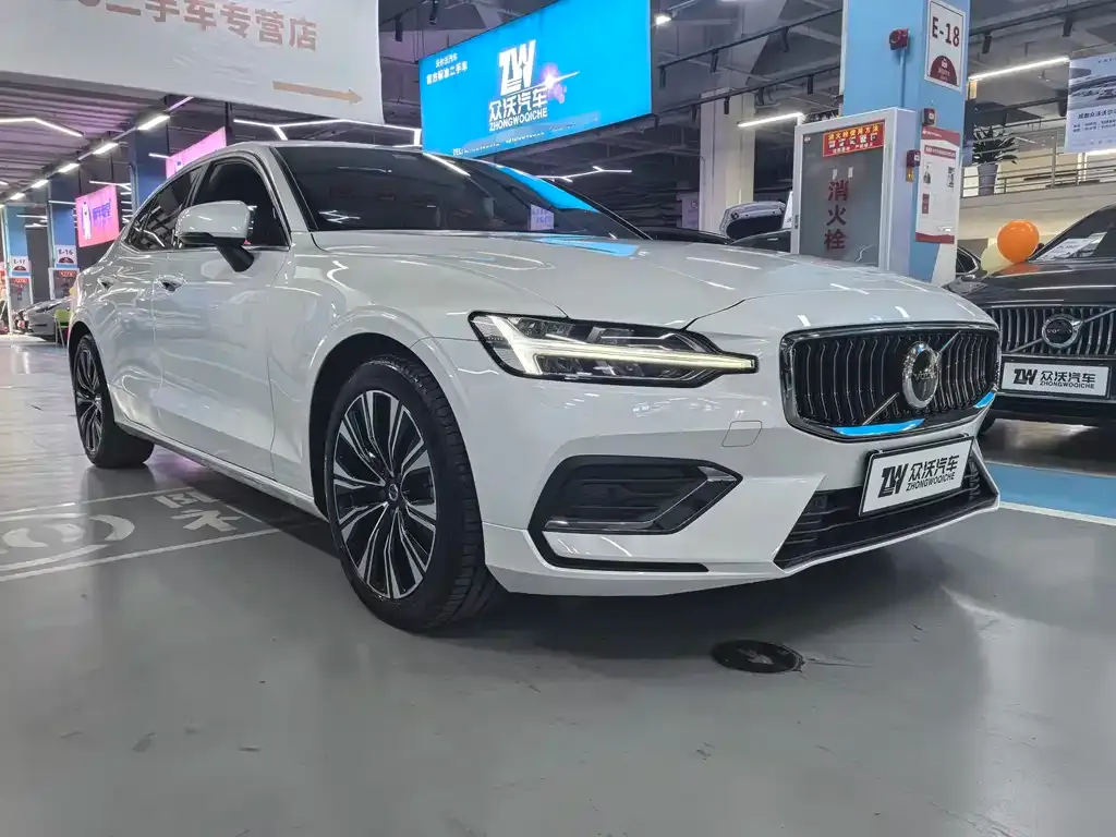 [object Object] S60 2024 из CN, фото 3