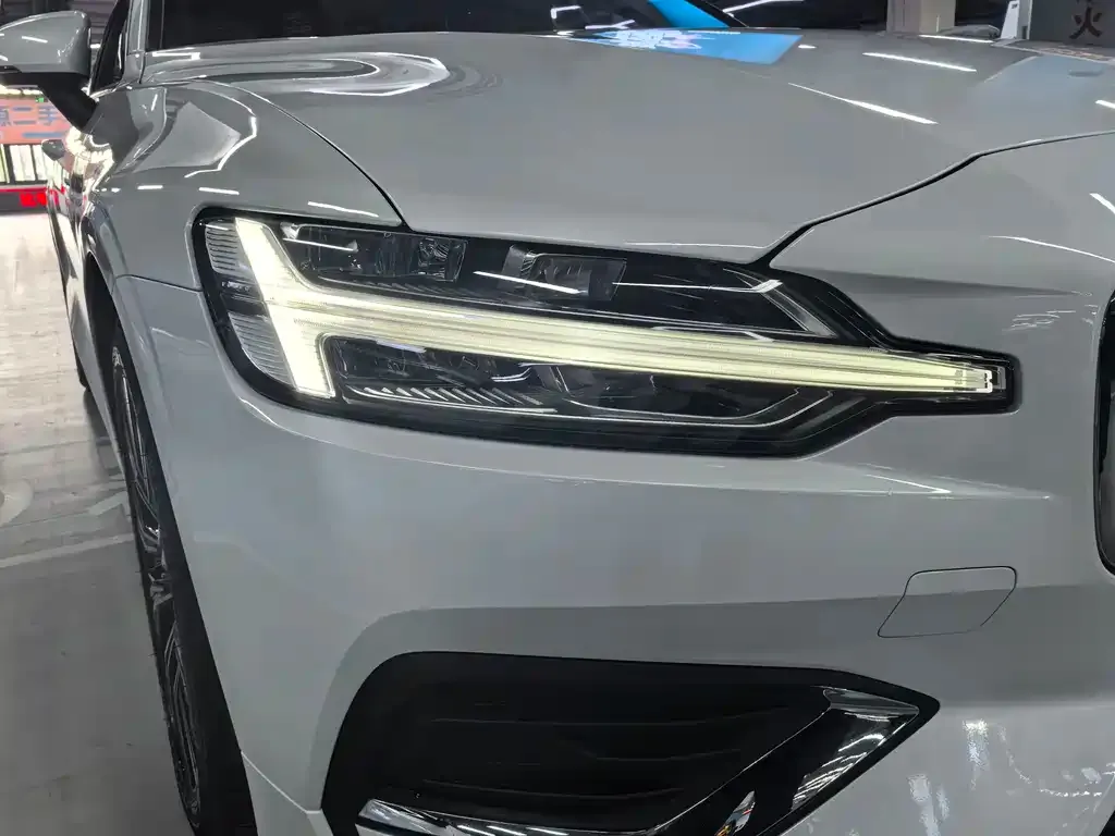 [object Object] S60 2024 из CN, фото 4