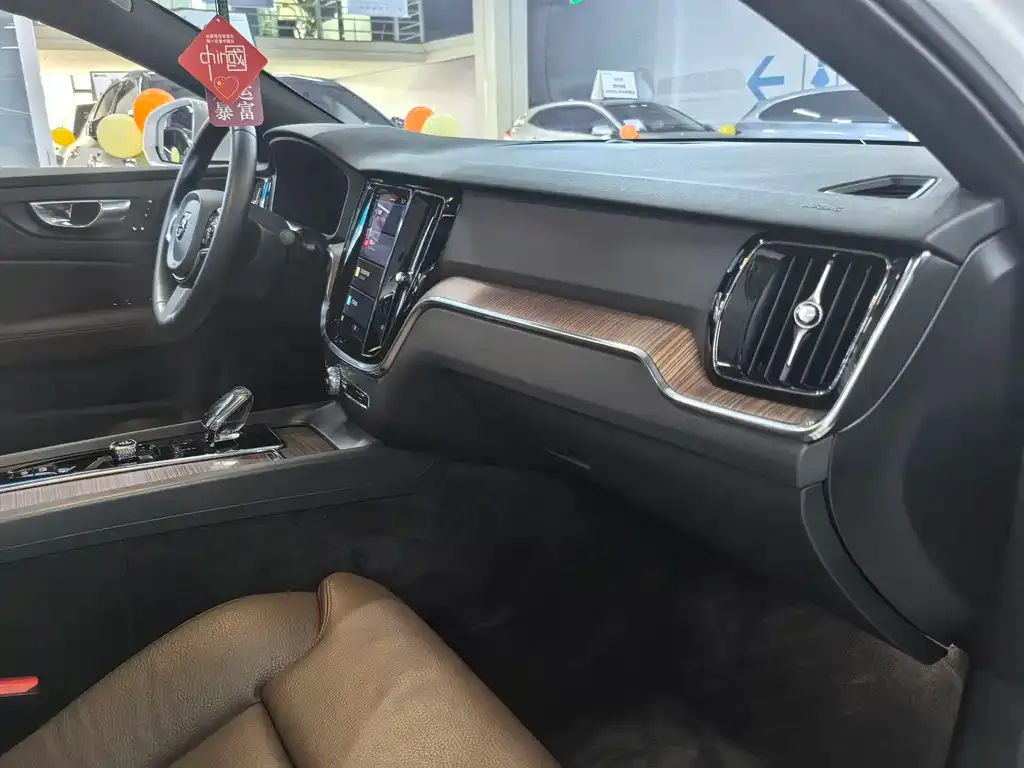 [object Object] S60 2024 из CN, фото 7