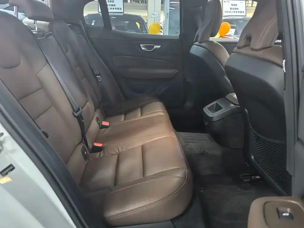 [object Object] S60 2024 из CN, фото 8