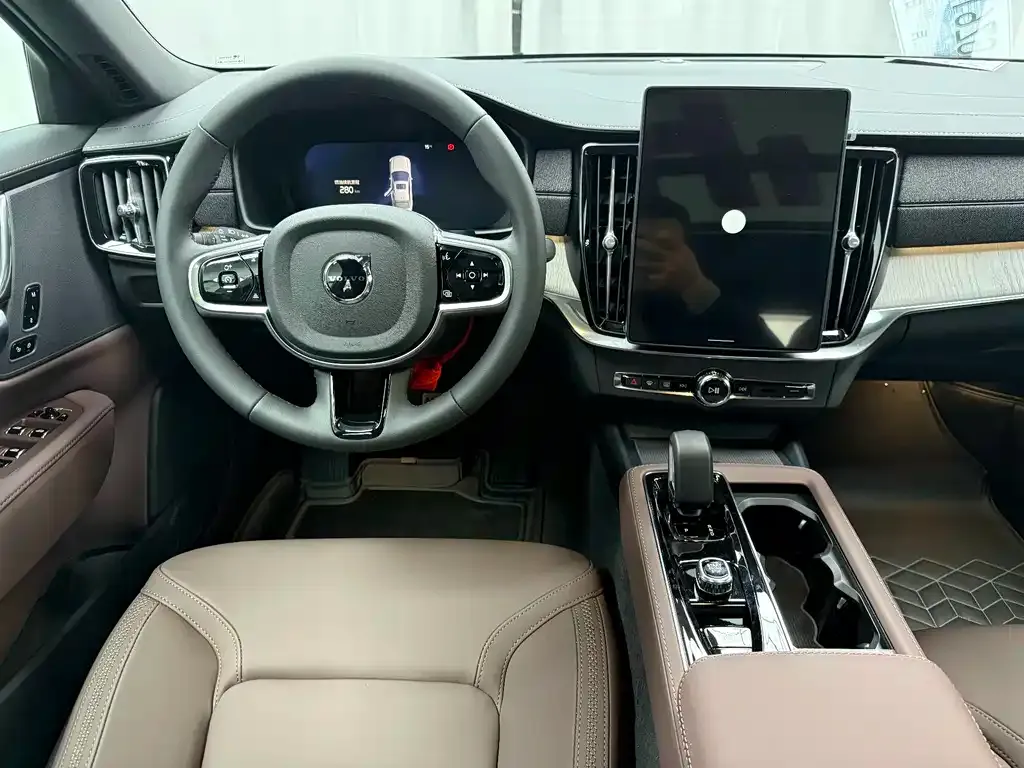 Volvo S90 — фото 9