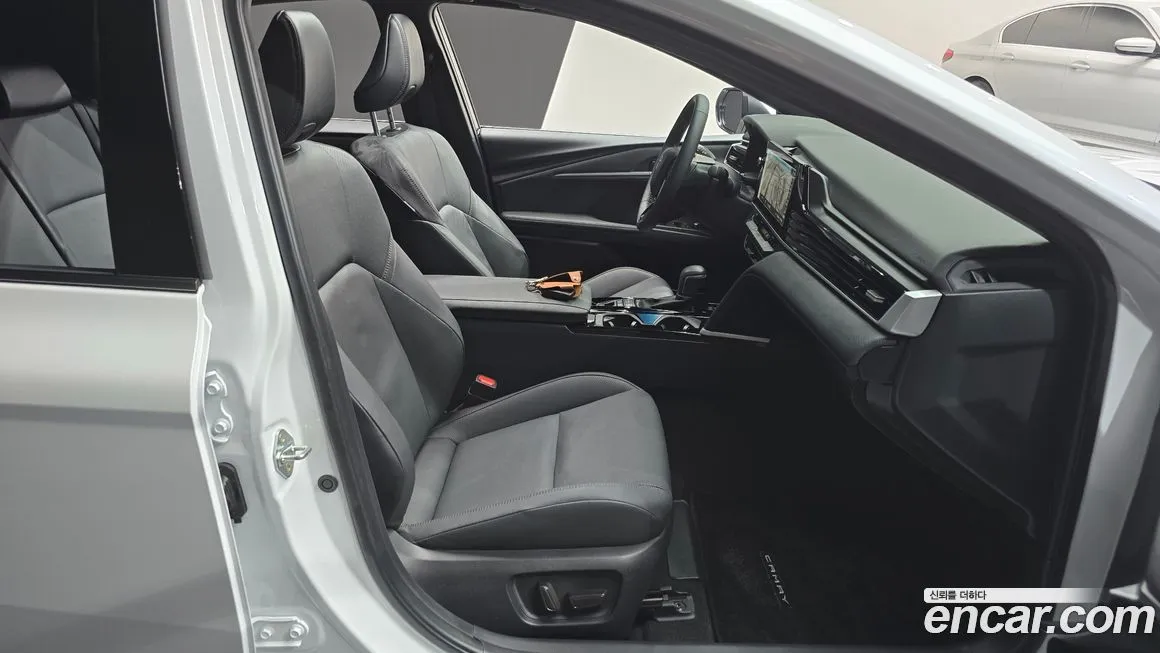 Toyota Camry 2025 из KR, фото 10
