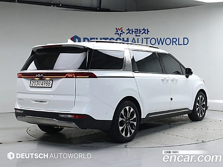 Kia Carnival 2023 из KR, фото 2