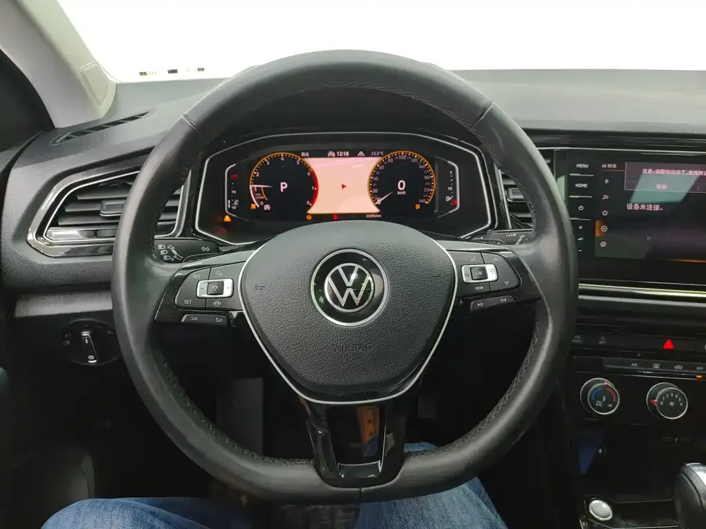 Volkswagen T-Roc 2022 из CN, фото 10