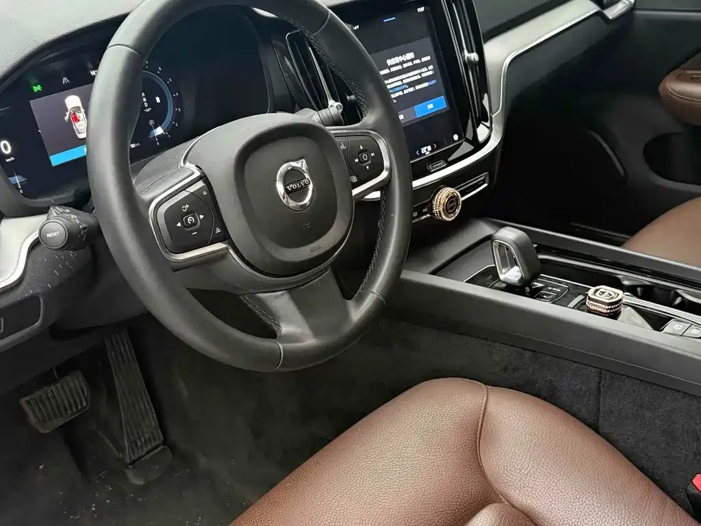 Volvo S60 2022 из CN, фото 6