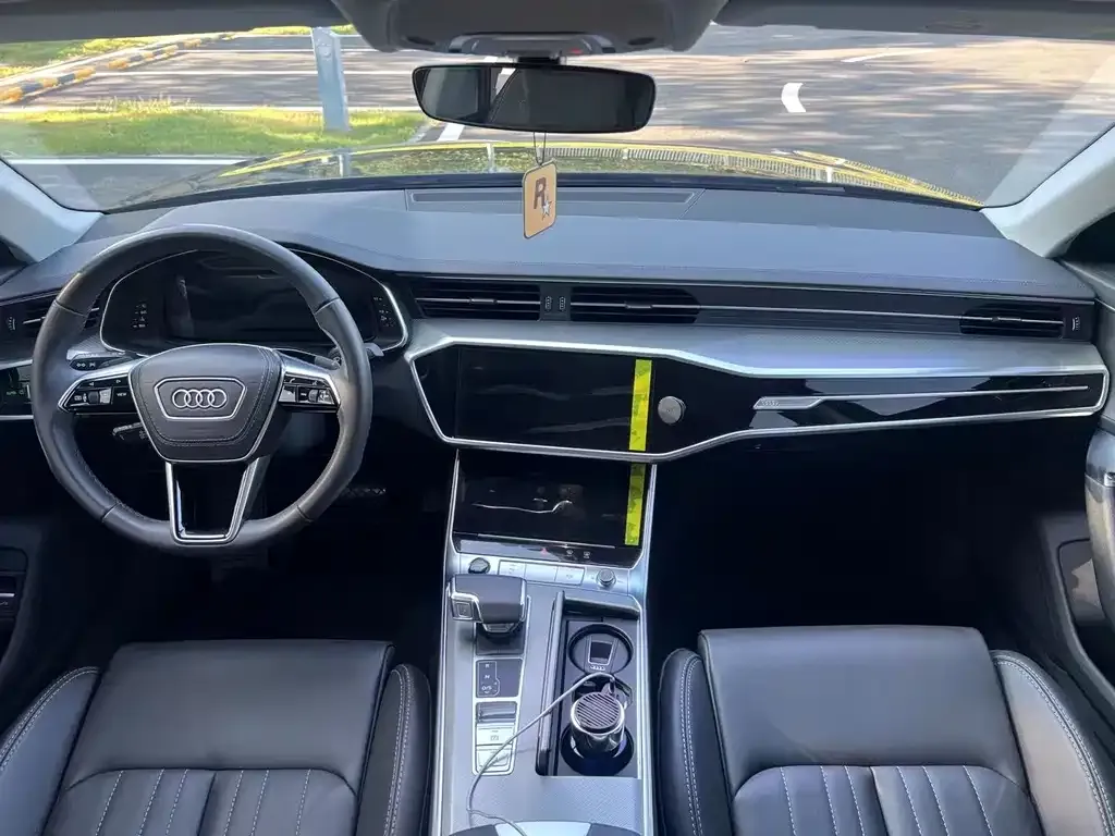 Audi A6L 2023 из CN, фото 3