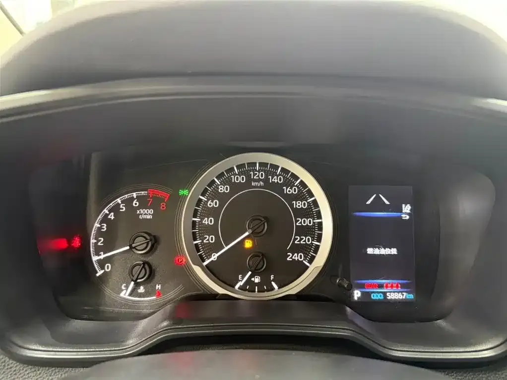 Toyota Corolla 2022 из CN, фото 6
