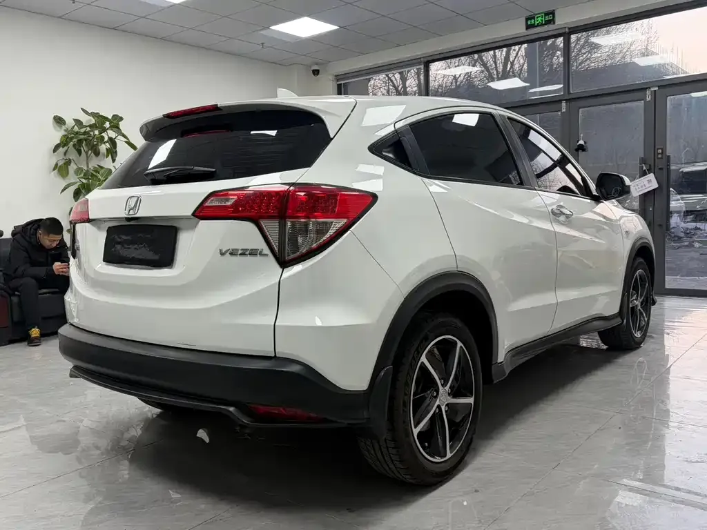 Honda Vezel 2022 из CN, фото 2