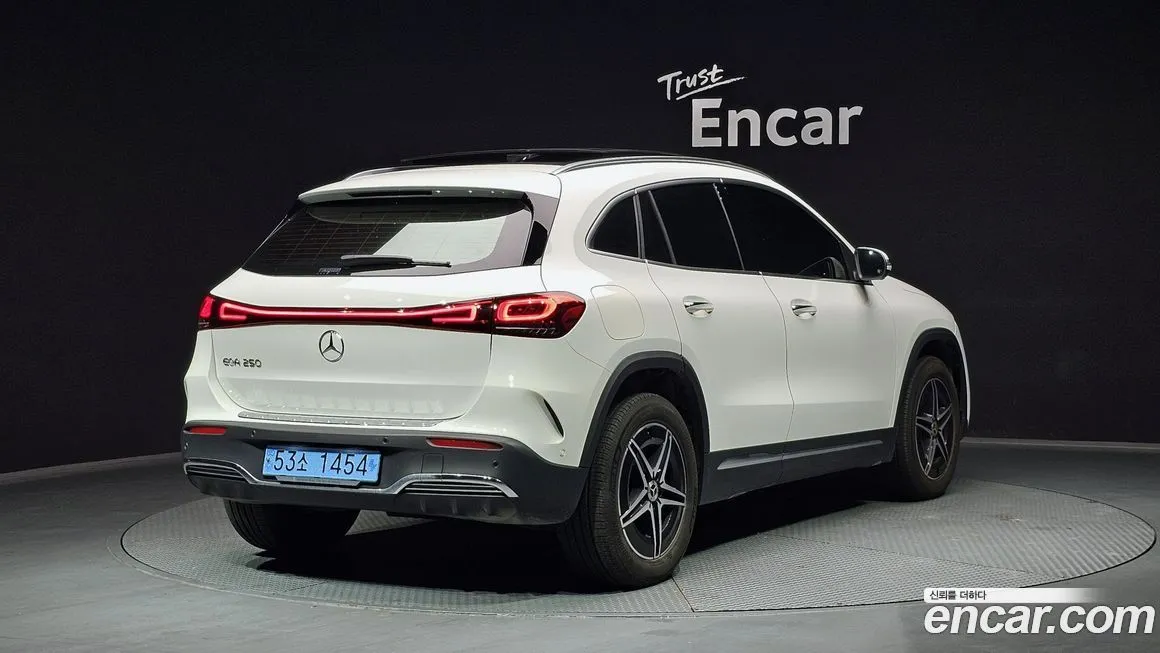 Mercedes-Benz EQA 2023 из KR, фото 2