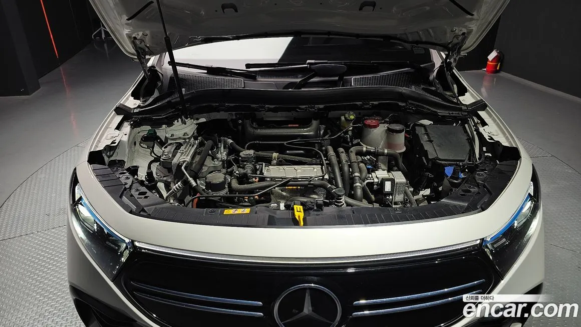 Mercedes-Benz EQA 2023 из KR, фото 6