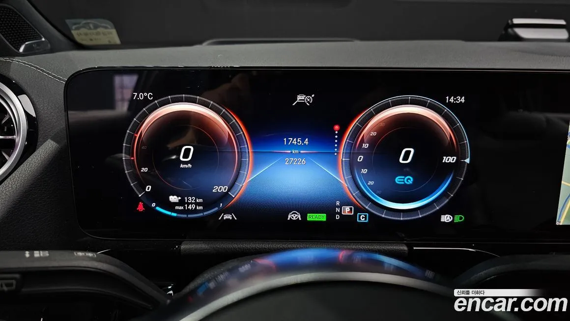 Mercedes-Benz EQA 2023 из KR, фото 8