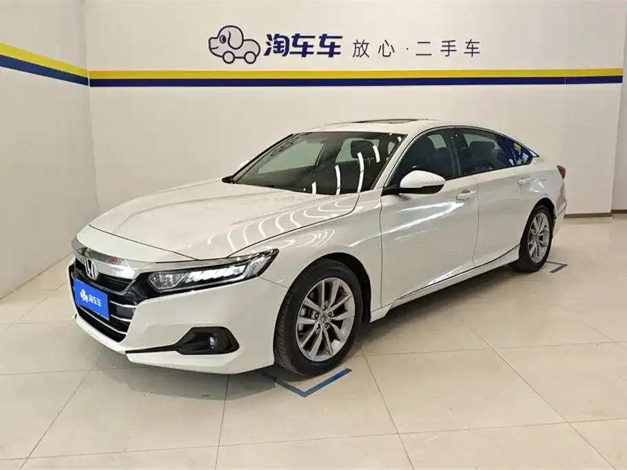 Honda Accord — фото 1