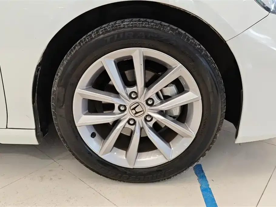 Honda Accord — фото 3