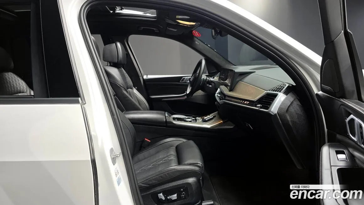 BMW X7 2023 из KR, фото 7