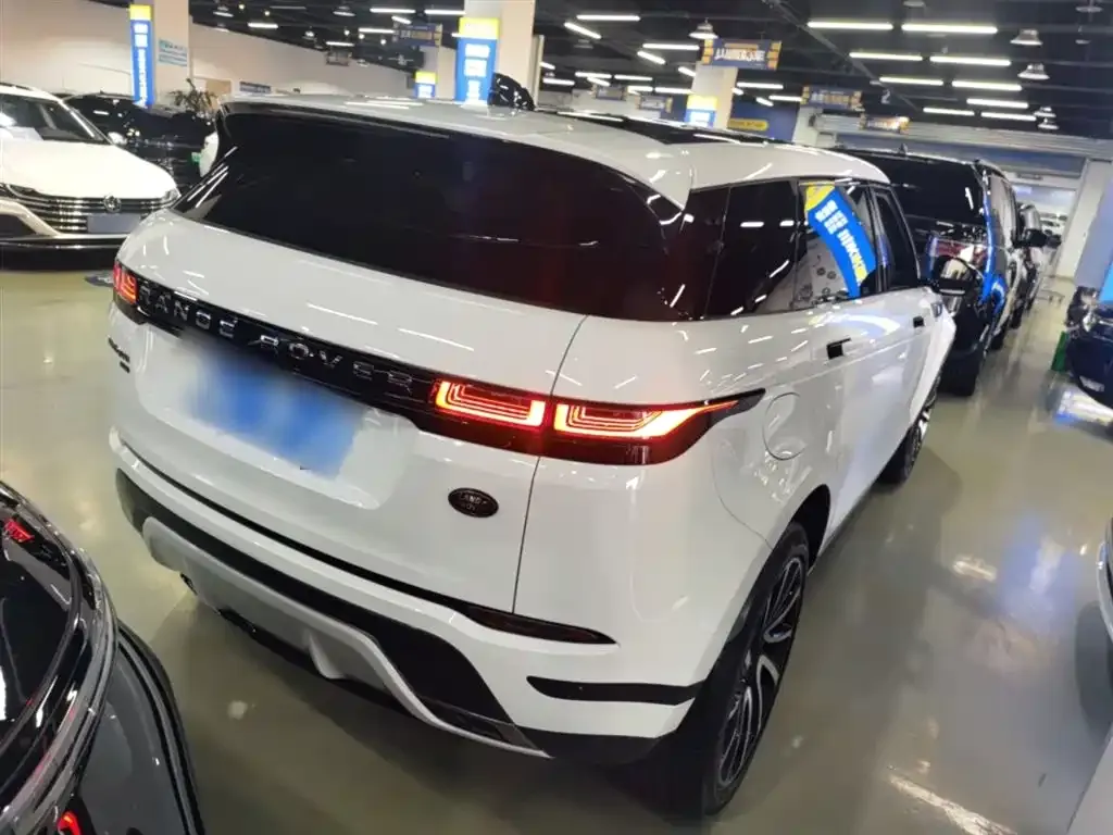 Land Rover Evoque — фото 6