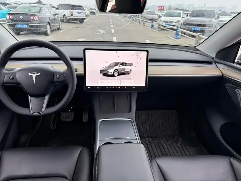 Tesla Model Y 2022 из CN, фото 2