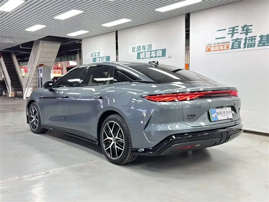 BYD Han L 2025 из CN, фото 5