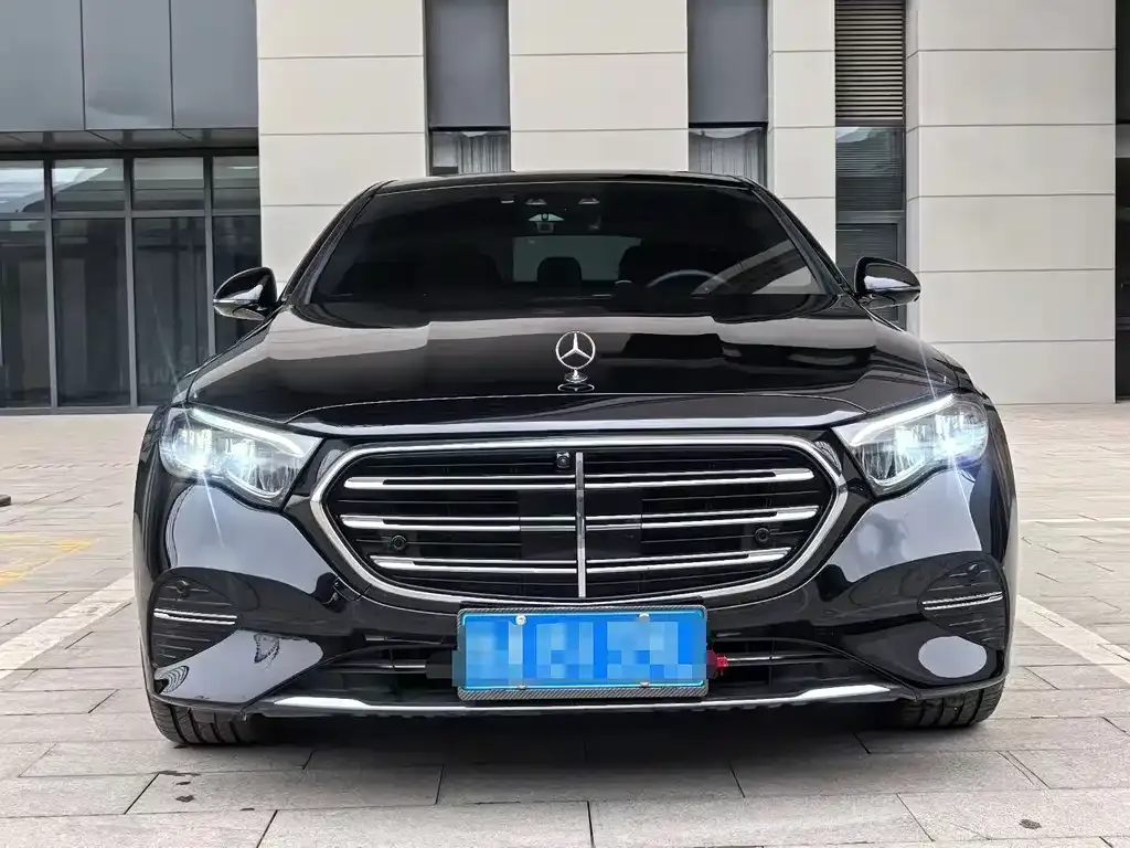 Mercedes-Benz E-Class 2024 из CN, фото 5