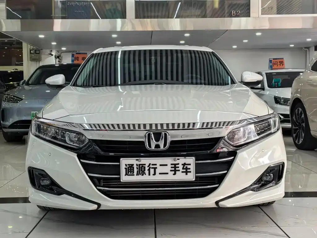 Honda Accord 2022 из CN, фото 2