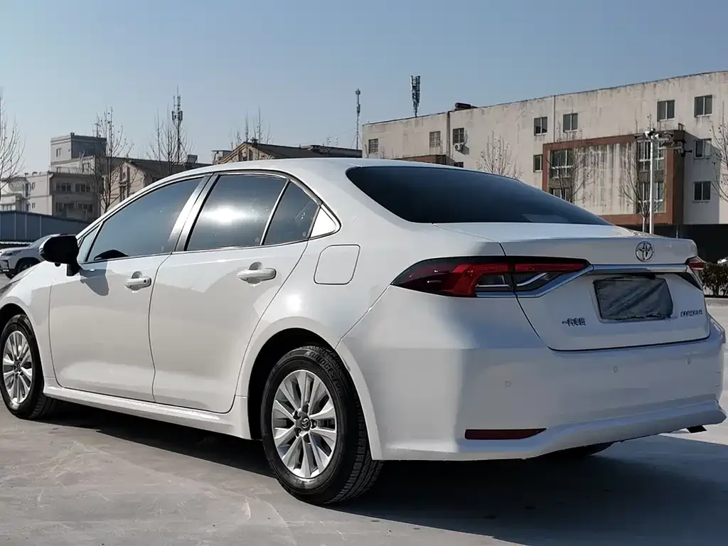 Toyota Corolla 2022 из CN, фото 3