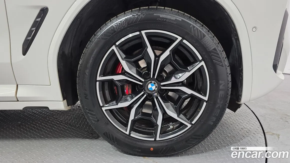 BMW X4 2024 из KR, фото 9