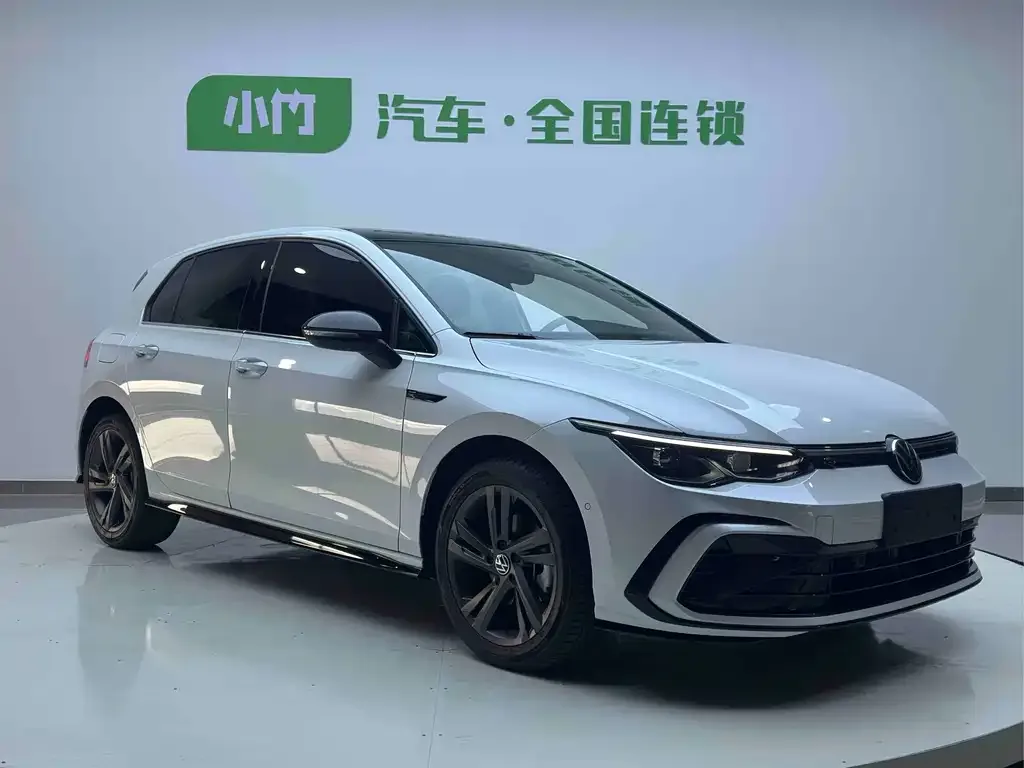 Volkswagen Golf 2023 из CN, фото 6