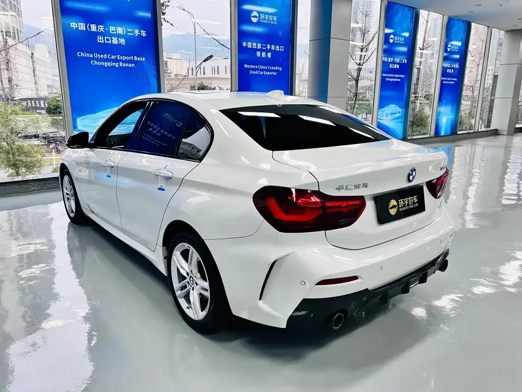 BMW 1 Series 2023 из CN, фото 8