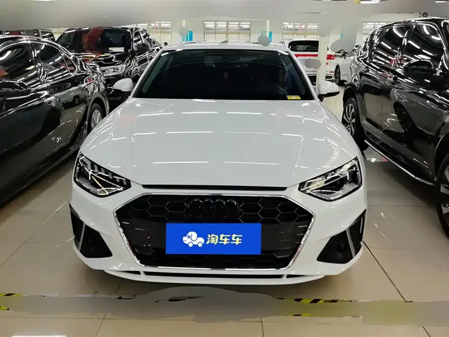 Audi A4L 2022 из CN, фото 2