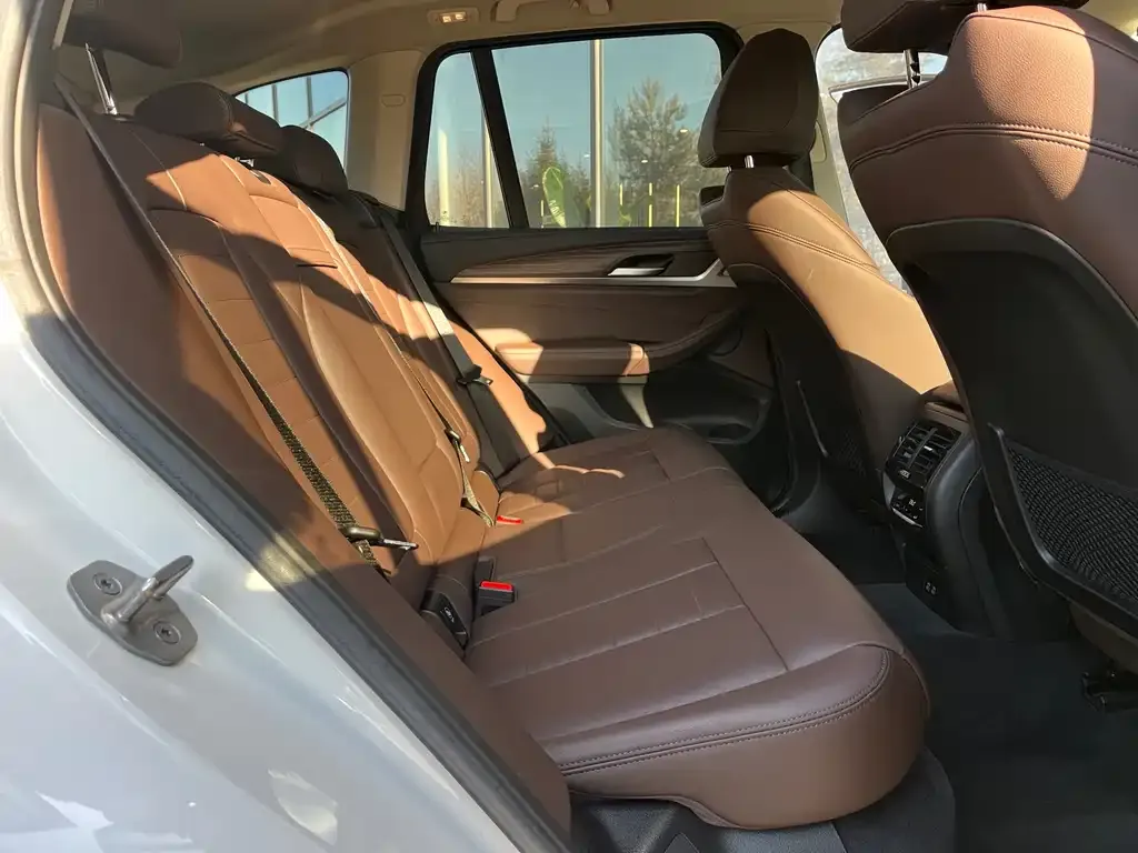 BMW X3 2021 из CN, фото 2