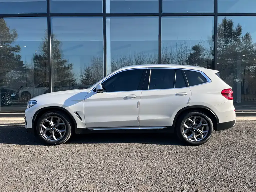 BMW X3 2021 из CN, фото 8