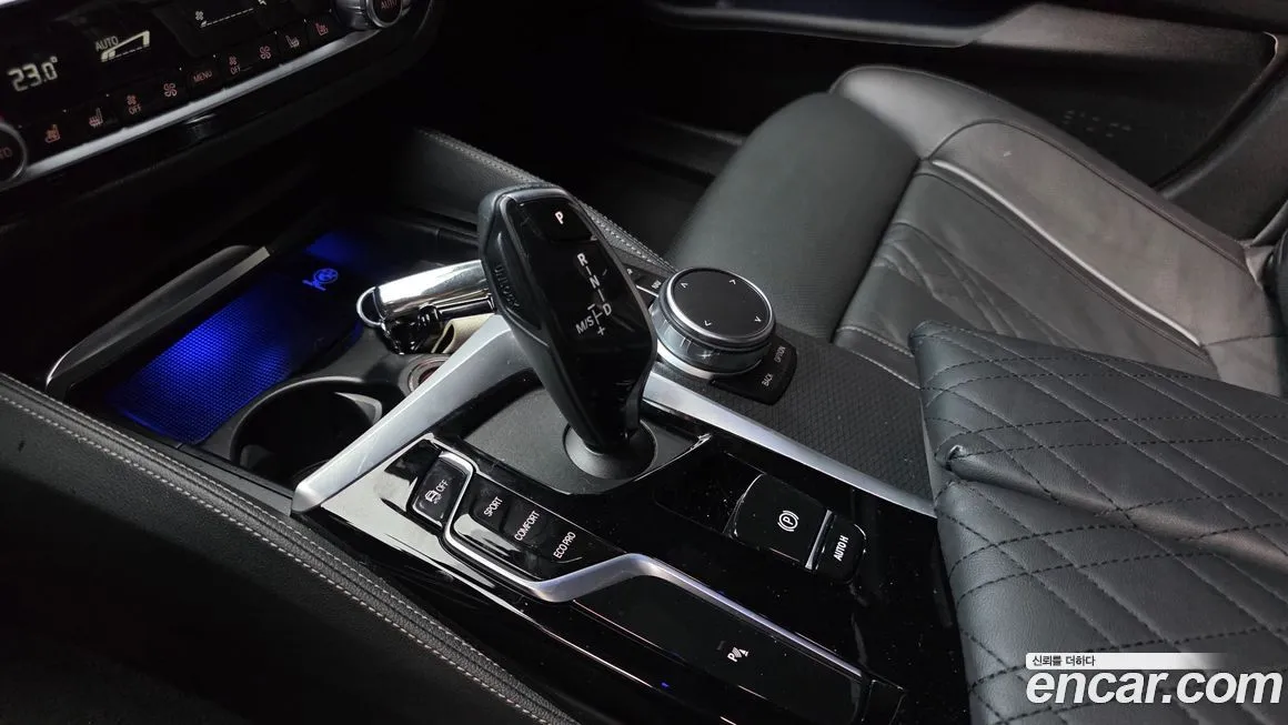 BMW 5-Series 2022 из KR, фото 9