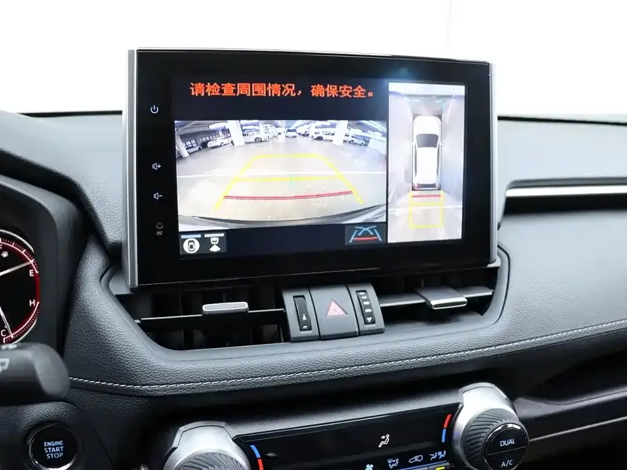 Toyota RAV4 2023 из CN, фото 10
